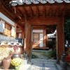 Отель Jeonju Constellation Hanok Stay, фото 1