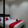 Отель RedDoorz @ Jalan Kartini Semarang, фото 7