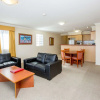 Отель Springwood Tower Apartment Hotel, фото 5