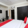 Отель OYO 18301 Hotel A-one, фото 24