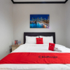 Отель RedDoorz near Botani Square Mall, фото 3