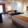 Отель La Quinta Inn & Suites by Wyndham Orange, фото 3