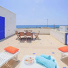 Отель Penthouse Azzurra Sea View Near Beach, фото 14