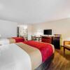 Отель Econo Lodge Inn & Suites, фото 48