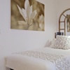 Отель Family friendly 2BR Terrace quiet street - Neo, фото 16