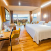 Отель Leiro Suites and Residences at Higueron Hotel Malaga, Curio Collection by Hilton, фото 10