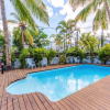 Отель Sunkissed - Brand New Beach apartment located 50m from beach, фото 12