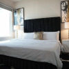 Отель Luxury 3BD Rooftop Home in Dwtwn HTX., фото 7