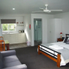Отель Greenvale Holiday Units, фото 20