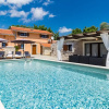 Отель Charming Villa With Private Swimming Pool, фото 1
