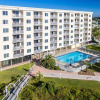 Отель Destin on the Gulf 501 is a Beautiful Gulf Front 5th Floor with Free Beach Service by RedAwning, фото 43