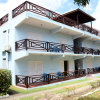 Отель Mackston Apartments, фото 1