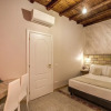 Отель Colosseo Accomodation Room Guest House, фото 6