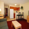 Отель Rodeway Inn And Suites Newport News, фото 11