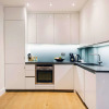 Отель Bright Earls Court Square Apartment - WSN, фото 3