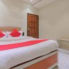 Отель B.K.R Guest House by OYO Rooms, фото 4