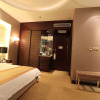 Отель Jin Jiang Golden Mountain International Hotel, фото 3