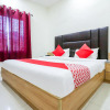 Отель OYO 70847 Hotel Royal Aanandam, фото 3