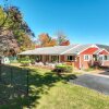 Отель Inviting Waynesville Home Near Main St Shops, фото 19