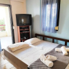 Отель Sea View Maisonette in Chanioti, 40m from the Beach, фото 10