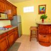 Отель Palm Cove Cabins at Coconut Row, фото 10