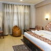 Отель Click Sunburry Hotel Srinagar, фото 8