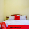 Отель RedDoorz near Buleleng Harbour 2, фото 16