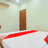 Отель OYO FLAGSHIP 807099 Hotel Sri Sai Dwaraka Residency, фото 11