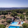 Отель Holiday Parks 3 Stars la Colle-Sur-Loup, фото 1