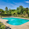 Отель Cougar Crossing Vista - HotTub Pool View, фото 25