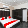 Отель Regal Stays By OYO Rooms, фото 8