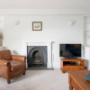 Отель Rooftop Retreat - 2 Double Beds w/ Stunning Views, фото 2