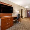 Отель Comfort Suites Broomfield-Boulder/Interlocken, фото 43