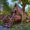 Отель Alpine A-Frame - Two Bedroom Cabin with Hot Tub, фото 9