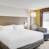 Отель Holiday Inn Express & Suites Chickasha, an IHG Hotel, фото 3