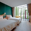 Отель Eaves Art Hotel, фото 1