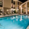 Отель Hampton Inn & Suites Orlando/East UCF Area, фото 22