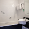 Отель Leonardo Hotel Cork - Formerly Jurys Inn, фото 9