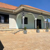 Отель Spacious and Comfortable House in Kampala, Uganda, фото 1