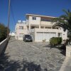 Отель Ouloupia Apartments, фото 1