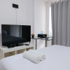 Отель Homey Studio Room At 7Th Floor Gateway Pasteur Apartment, фото 2