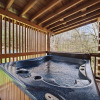 Отель A Dream Come True 2 Bedroom Cabin by RedAwning, фото 10