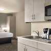 Отель Microtel Inn & Suites Montreal Airport - Dorval QC, фото 3