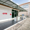 Отель OYO 75390 Sunee Place Hotel, фото 1