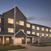 Отель Country Inn & Suites by Radisson, Cedar Falls, IA, фото 22