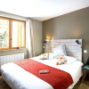 Отель Lovely Chalet at the Bellevarde Ski Lift in Espace Killy, фото 6