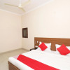 Отель Rajshri by OYO Rooms, фото 4