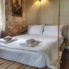 Отель Luxurious Stone House in Elani, фото 22