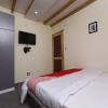 Отель Oyo 40939 White House Bnb, фото 16