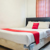 Отель RedDoorz Plus near Palembang Indah Mall, фото 2